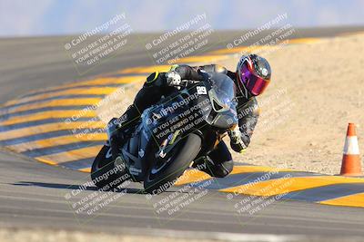 media/Nov-26-2022-TrackXperience (Sat) [[9e3694b821]]/Level 2/Session 6 (Turn 12)/